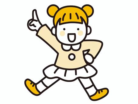 元気に指差しする女の子 女の子,子ども,元気,指差し,ジャンプ,踊る,発見,見つける,幼児,ひらめくのイラスト素材