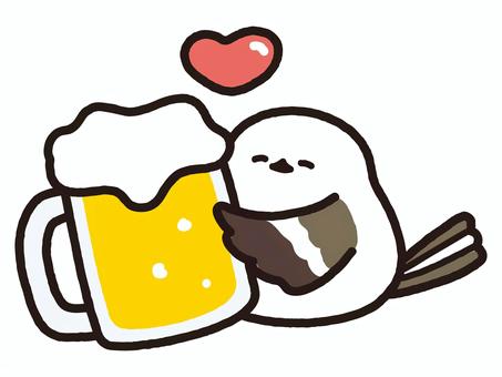 ビール大好きシマエナガ シマエナガ,鳥,動物,ビール,食事会,飲み会,忘年会,新年会,パーティ,懇親会のイラスト素材