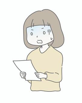 請求書を見て青ざめる主婦（驚き） 女性,主婦,母親,家計,請求書,明細,お金,出費,支払い,高額請求のイラスト素材