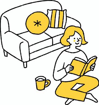 コーヒーを飲みながら読書する女性 コーヒーを飲みながら読書する女性 ソファー,本,読む,読書,女性,一人暮らし,趣味,好き,休日,休暇のイラスト素材