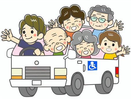 お年寄りを乗せて施設送迎楽しい送迎バス 送迎,バス,バン,車,お年寄り,高齢者,男性,女性,運転手,介護士のイラスト素材