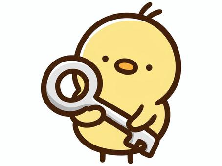 大きなシルバーの鍵を持つかわいいひよこ 大きなシルバーの鍵を持つかわいいひよこ ひよこ,鍵,シルバー,かわいい,ゆるい,持つ,大きい,手書き,手描き,動物のイラスト素材