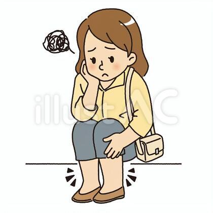 足のむくみを気にする女性