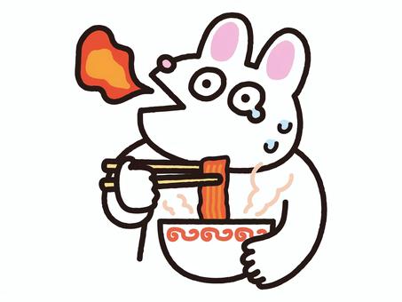 激辛ラーメンで涙目のうさぎ 激辛,辛い,涙,涙目,汗,発汗,炎,火,チャレンジ,ラーメンのイラスト素材