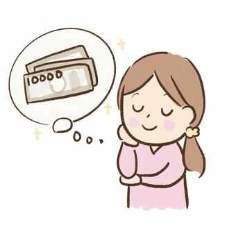 お金の事を考えて嬉しそうな主婦のイラスト お金,主婦,貯金,ボーナス,お小遣い,節約,へそくり,考える,笑顔,人物のイラスト素材