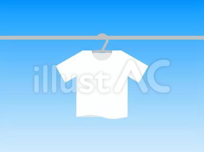 晴れの日に干されたTシャツ・洗濯物