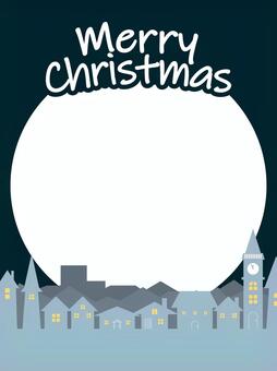 クリスマスの夜の街並み（縦） クリスマス,街並み,建物,時計台,夜空,背景,月のイラスト素材