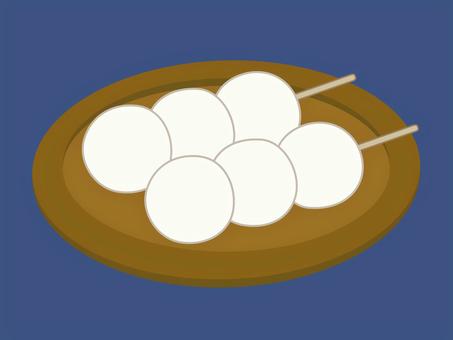 茶色い皿に載った串団子 串だんご,白玉,月見団子,串,お月見,団子,餅,串刺し,中秋の名月,秋のイラスト素材