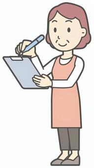  バインダーを持って書いているおばさん バインダー,女性,人,主婦,中年,シニア,エプロン,ママ,お母さん,おかんのイラスト素材