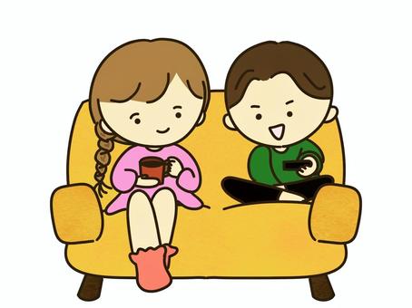 テレビを見るカップル 恋人,カップル,映画鑑賞,リモコン,ソファ,デート,お家デート,マグカップ,男性,女性のイラスト素材