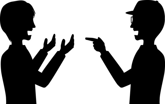 言い合い対立  言い合い対立  言い合い,対立,怒鳴る,興奮,意見,横向き,喧嘩,男性,シルエットのイラスト素材