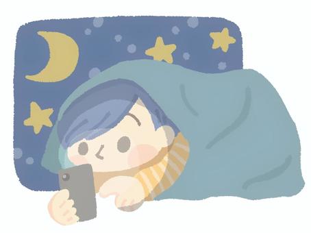 夜更かししてスマホをする男性 夜更かし,スマホ,スマートフォン,携帯電話,男性,操作,触る,ネットサーフィン,夜,深夜のイラスト素材