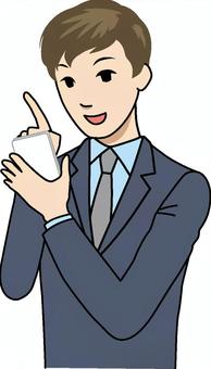 スマホと男性会社員2