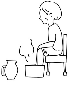 足浴をするおばあさん　線画 足浴,おばあさん,椅子,女性,リラクゼーション,線画のイラスト素材