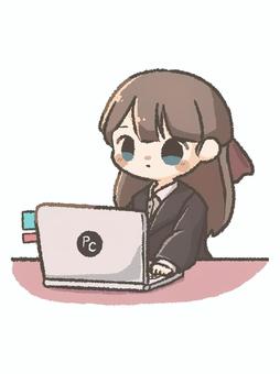 お仕事中のスーツの女の子 女性,スーツ,仕事,ビジネス,パソコン,作業,かわいい,ロングヘア,付箋,集中のイラスト素材