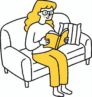 ソファーで本を読むメガネの女性 ソファーで本を読むメガネの女性 ソファー,本,読む,読書,メガネ,女性,一人暮らし,趣味,好き,休日のイラスト素材