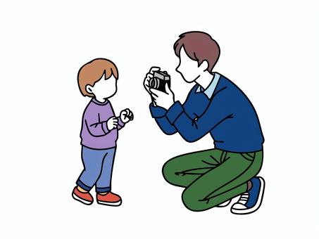 カメラで子どもの写真を撮るパパ（カラー） 人,家族,親子,子育て,育児,こども,幼児,父親,お父さん,パパのイラスト素材