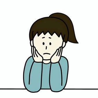 モヤモヤしている女性