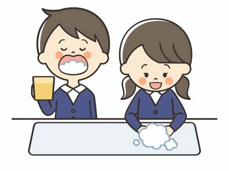 手洗いうがいをする小学生 女の子,男の子,男女,手洗い,うがい,手,洗う,食中毒,女子,女児のイラスト素材