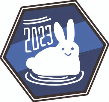 サッカーファン用兎の年賀状イラスト 2023,兎,サッカー,年賀状,干支,青,カッコいい,可愛い,イラストのイラスト素材