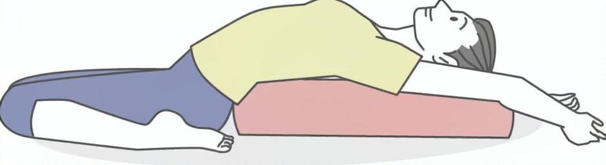 腰痛改善ストレッチ ストレッチポール,腰痛改善,ストレッチ,体操,運動,エクササイズのイラスト素材