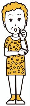  大阪のおばちゃん(黄)-147-全身 考える,おばちゃん,大阪,ヒョウ柄,おばはん,中年,女性,関西,派手,おばさんのイラスト素材