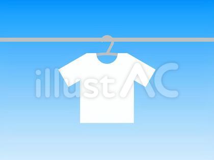 晴れの日に干されたTシャツ・洗濯物