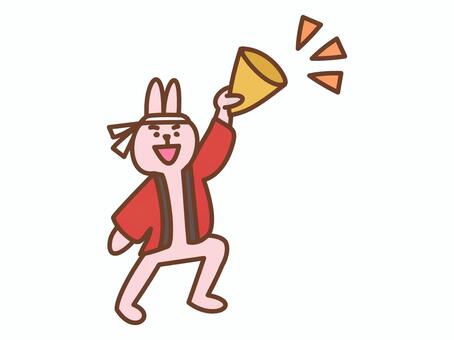 法被を着て呼び込みをするウサギ 法被,ハッピ,呼び込み,いらっしゃいませ,セール,売り子,買い物,店員,メガホン,ウサギのイラスト素材