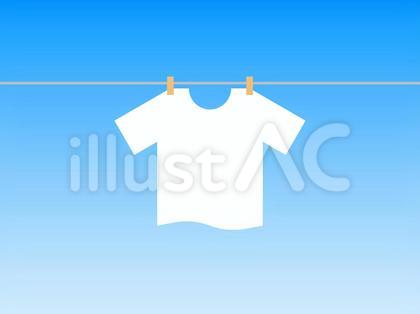 晴れの日に干されたTシャツ・洗濯物