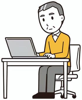 ニット中年男性(黄)-062-全身  ニット中年男性(黄)-062-全身 パソコン,おじさん,男性,中年,お父さん,パパ,シニア,ミドルエイジ,人物,かわいいのイラスト素材