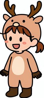 薄茶のトナカイコスの女の子です。 トナカイ,コスプレ,シンプルのイラスト素材