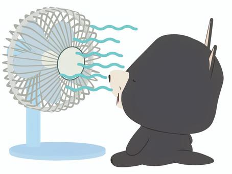 扇風機_犬 扇風機,犬,笑顔,動物,かわいい,夏,風のイラスト素材