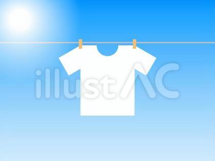 晴れの日に干されたTシャツ・洗濯物