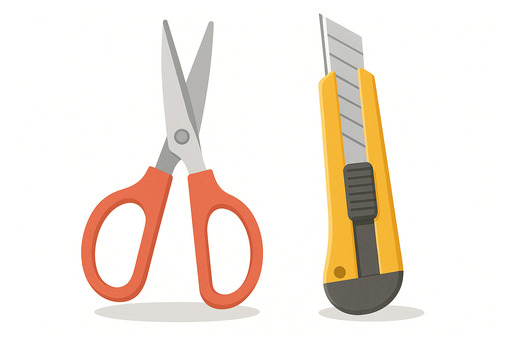 ハサミとカッター