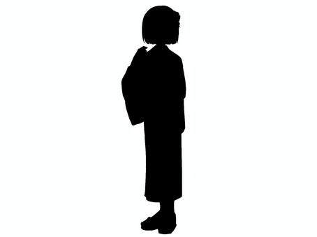 おかっぱの着物姿の女の子立ち絵シルエット 女の子,シルエット,少女,女性,立ち絵,trpg,全身,人物,黒,着物のイラスト素材