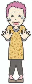  もうやめてとオロオロしているおばちゃん 困る,おばちゃん,大阪,ヒョウ柄,おばはん,中年,女性,関西,派手,おばさんのイラスト素材