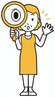  エプロンおばちゃん(黄)-169-全身 虫眼鏡,おばちゃん,エプロン,お母さん,ママ,中年,おばさん,主婦,人物,かわいいのイラスト素材