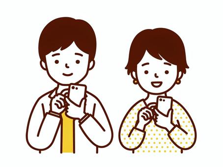 スマホを操作する人 スマホ,見る,女性,男性,スマートフォン,ネット,予約,主婦,sns,連絡のイラスト素材