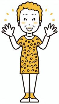  大阪のおばちゃん(黄)-203-全身 笑顔,おばちゃん,大阪,ヒョウ柄,おばはん,中年,女性,関西,派手,おばさんのイラスト素材