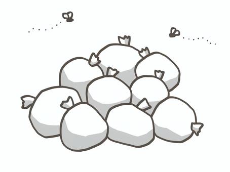 虫が飛んでて不衛生なゴミ置き場 ゴミ,ゴミ袋,廃棄物,処分,燃えるごみ,汚物,虫,害虫,羽虫,不衛生のイラスト素材