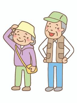 行楽を楽しむ高齢夫婦 高齢者,夫婦,元気,お出かけ,行楽,近場,秋,紅葉,自然,健康のイラスト素材