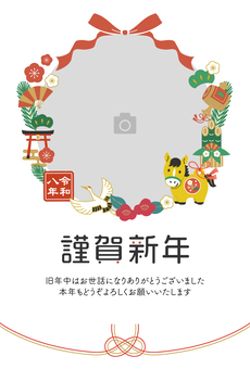 2026午年写真年賀状　馬土鈴と輪飾り