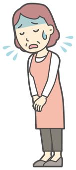  冷や汗をかいて謝っているおばさん 謝る,女性,人,人物,主婦,中年,シニア,エプロン,ママ,お母さんのイラスト素材