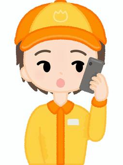 制服男性スマホ通話 制服,ユニフォーム,スマートフォン,電話,電化製品,ガジェット,通話,着信,アルバイト,店員のイラスト素材