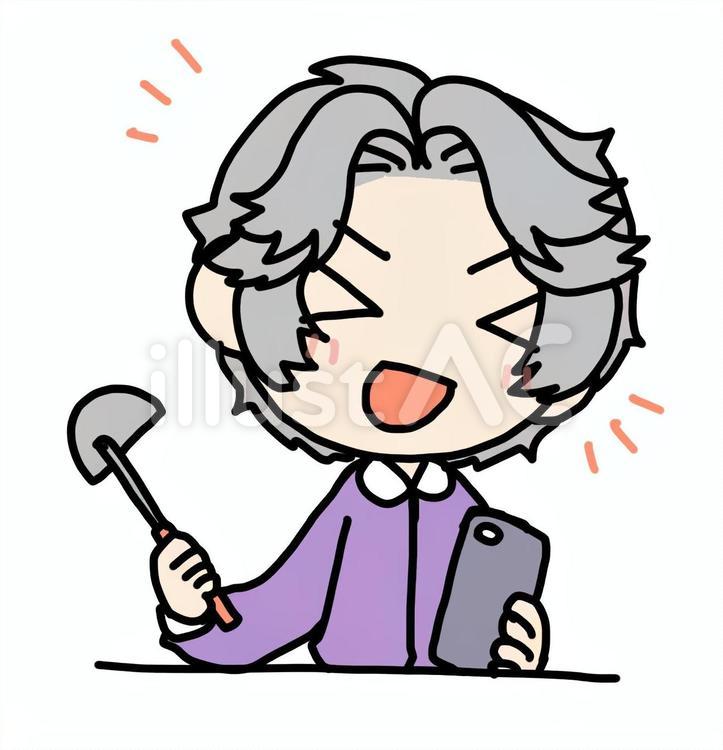 スマホを見ながら笑顔で調理するおばあさん 調理,料理,スマホのイラスト素材