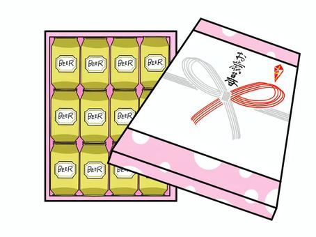 ピンク色の箱に入ったビールのお歳暮