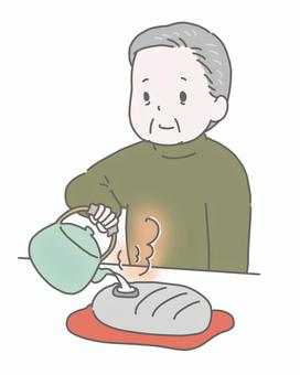 湯たんぽにお湯を注ぐおじいさん 湯たんぽ,シニア,高齢者,男性,冬,寒さ対策,生活,日常,やかん,お湯のイラスト素材