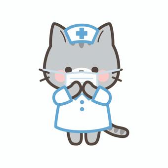 マスクをしているサバトラネコの看護師 ネコ,サバトラ,看護師,病院,マスク,咳,エチケット,お願い,おしらせ,ナースのイラスト素材
