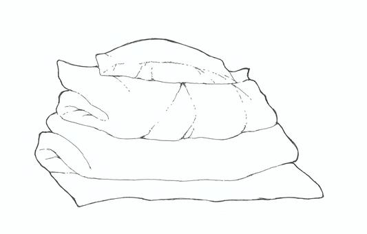 【手描き】畳んだお布団の線画イラスト 布団,枕,寝具,手描き,リアル,モノクロ,挿絵,白バック,線画,イラストのイラスト素材