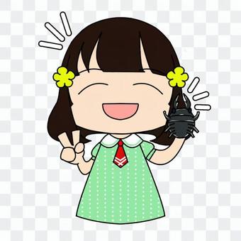 クワガタムシを捕まえた女の子_01 クワガタムシを捕まえた女の子_01